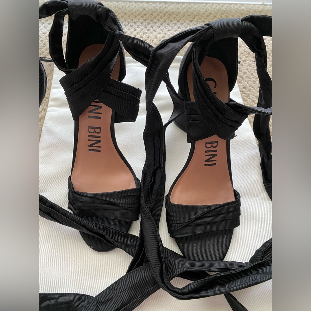 Gianni bini astraahh ankle wrap block heel sandals